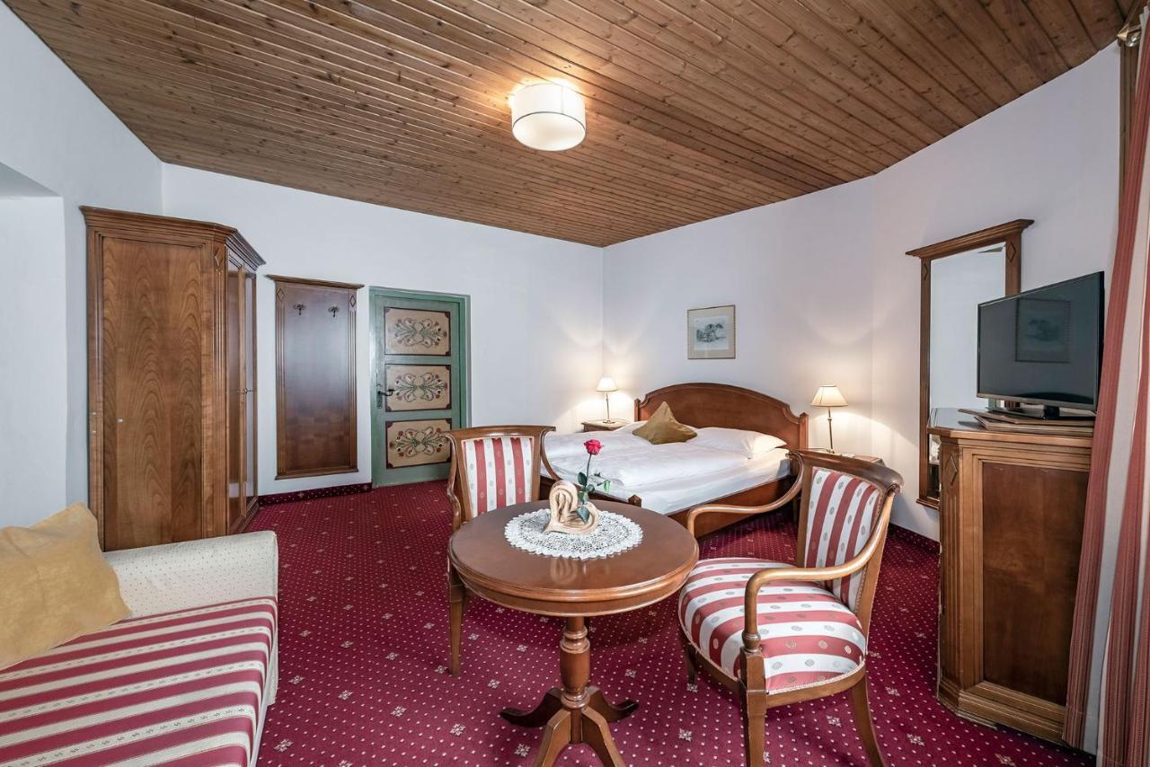 Hotel Weisse Lilie - Giglio Bianco Rio di Pusteria Esterno foto